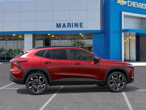 Apex Red 2026 Chevrolet Trax FWD 2RS