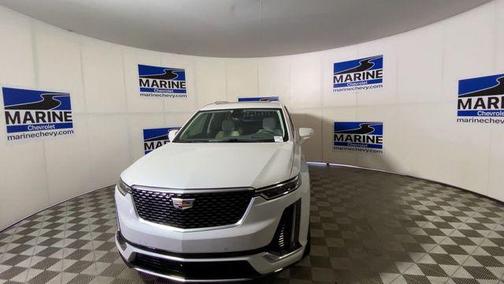 Crystal White Tricoat 2023 Cadillac XT6 Premium Luxury FWD