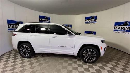 2022 Jeep Grand Cherokee Overland