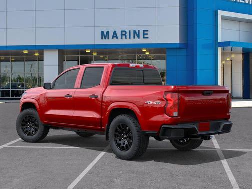 Radiant Red Tintcoat 2026 Chevrolet Colorado WT