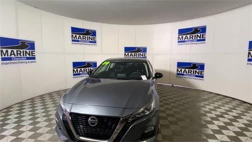 2020 Nissan Altima SR FWD