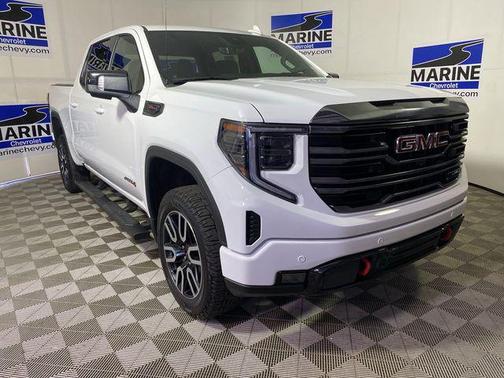 Summit White 2023 GMC Sierra 1500 AT4