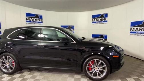 2024 Porsche Cayenne S