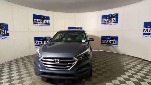 Coliseum Gray 2018 Hyundai TUCSON SE