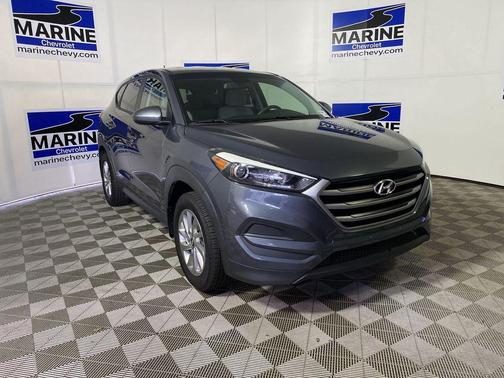 Coliseum Gray 2018 Hyundai TUCSON SE