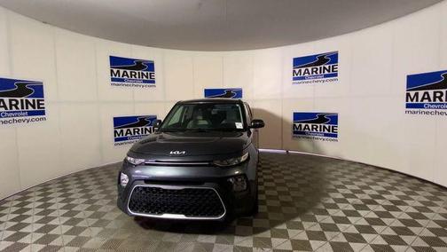 Gravity Gray 2022 Kia Soul LX