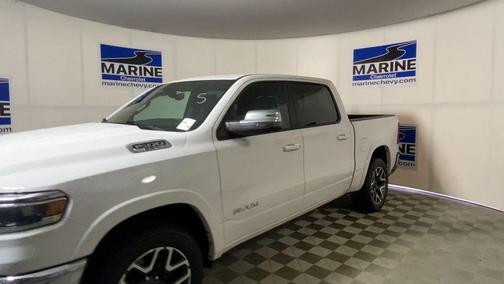 Bright White Clearcoat 2025 RAM 1500 Laramie