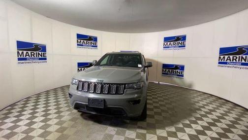 2021 Jeep Grand Cherokee Laredo