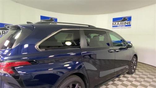 2021 Toyota Sienna XSE 7 Passenger