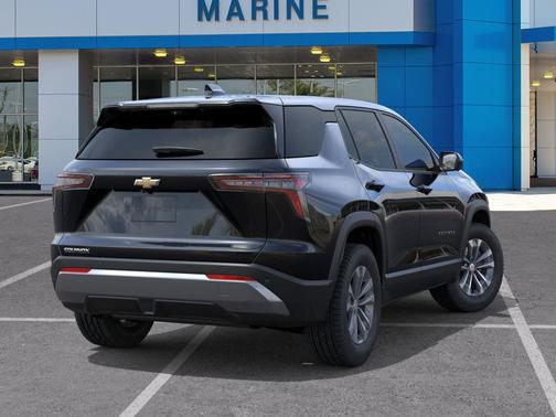Mosaic Black Metallic 2026 Chevrolet Equinox 1LT