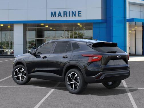 Mosaic Black Metallic 2026 Chevrolet Trax FWD 1RS