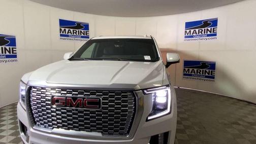 White Frost Tricoat 2021 GMC Yukon Denali
