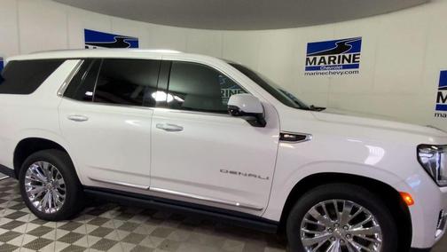 White Frost Tricoat 2021 GMC Yukon Denali