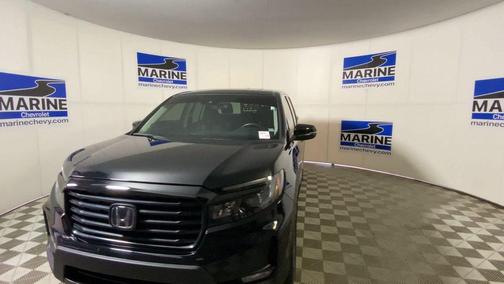 Crystal Black Pearl 2023 Honda Ridgeline RTL