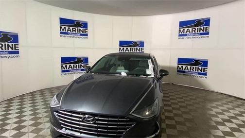 2022 Hyundai SONATA Hybrid Base