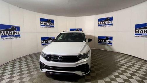 2023 Volkswagen Tiguan 2.0T SE R-Line Black 4MOTION