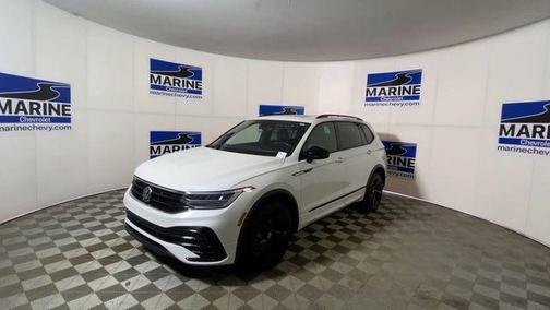2023 Volkswagen Tiguan 2.0T SE R-Line Black 4MOTION