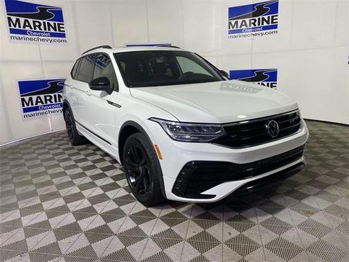 2023 Volkswagen Tiguan 2.0T SE R-Line Black 4MOTION