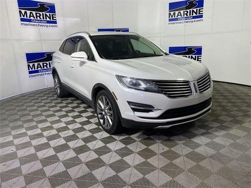 2015 Lincoln MKC Base
