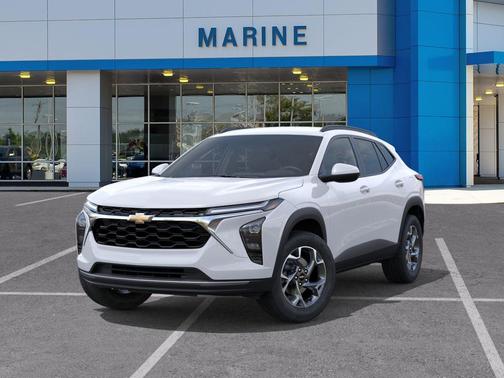 Summit White 2026 Chevrolet Trax LT