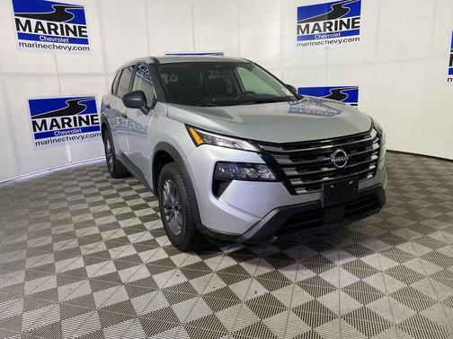 Brilliant Silver Metallic 2024 Nissan Rogue S