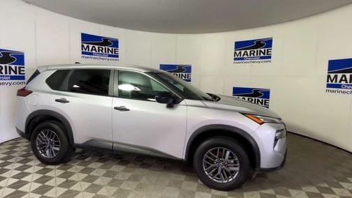 Brilliant Silver Metallic 2024 Nissan Rogue S
