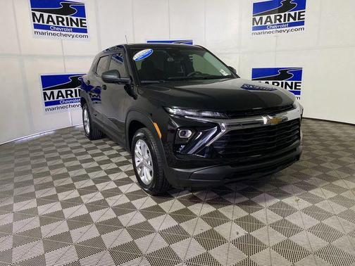 Mosaic Black Metallic 2024 Chevrolet Trailblazer LS