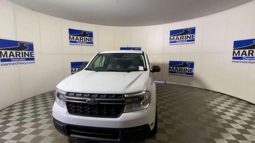 Oxford White 2024 Ford Maverick XLT