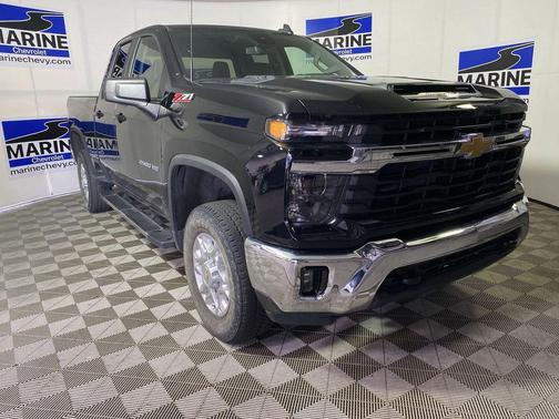 Black 2024 Chevrolet Silverado 2500 LT