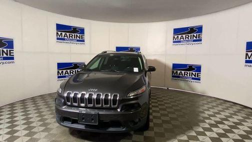 Granite Crystal Metallic Clearcoat 2016 Jeep Cherokee Latitude