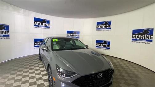2022 Hyundai SONATA Limited