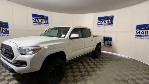 White 2022 Toyota Tacoma SR