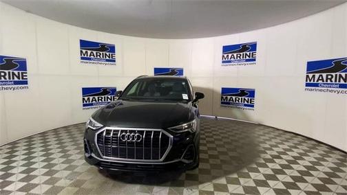 2020 Audi Q3 45 S line Prestige