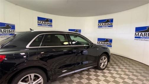 2020 Audi Q3 45 S line Prestige