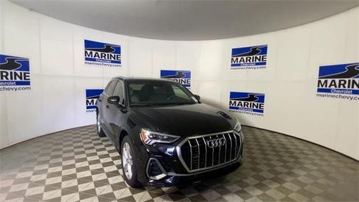2020 Audi Q3 45 S line Prestige
