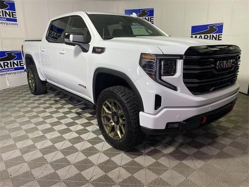 2025 GMC Sierra 1500 AT4
