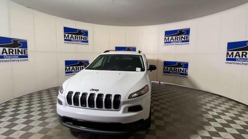 Bright White Clearcoat 2017 Jeep Cherokee Sport