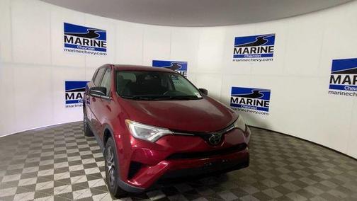 Ruby Flare Pearl 2018 Toyota RAV4 LE