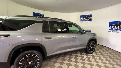Sterling Gray Metallic 2026 Chevrolet Traverse LT