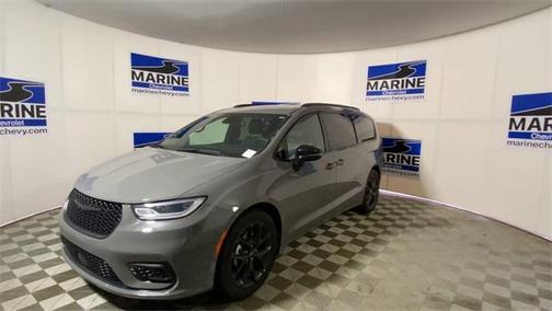 2025 Chrysler Pacifica Limited