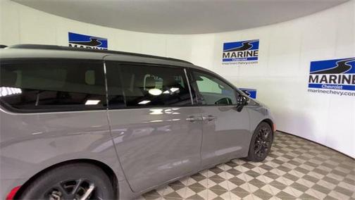 2025 Chrysler Pacifica Limited