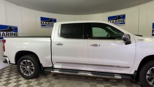 Iridescent Pearl Tricoat 2023 Chevrolet Silverado 1500 High Country