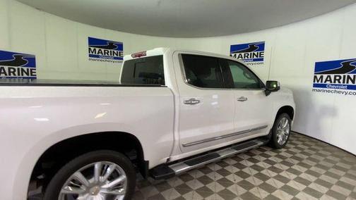 Iridescent Pearl Tricoat 2023 Chevrolet Silverado 1500 High Country