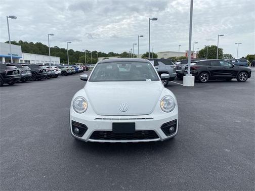 2017 Volkswagen Beetle 1.8T Dune