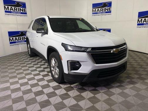 Summit White 2023 Chevrolet Traverse LS