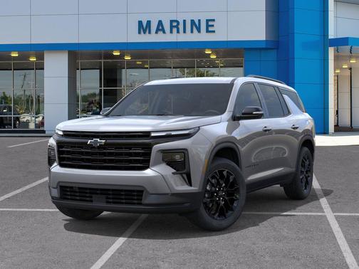 Sterling Gray Metallic 2026 Chevrolet Traverse LT