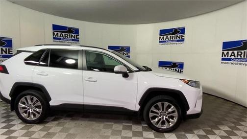 2019 Toyota RAV4 XLE Premium