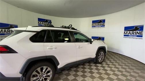 2019 Toyota RAV4 XLE Premium