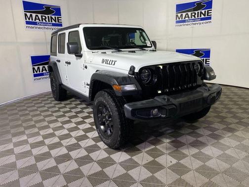 Bright White Clearcoat 2022 Jeep Wrangler Willys