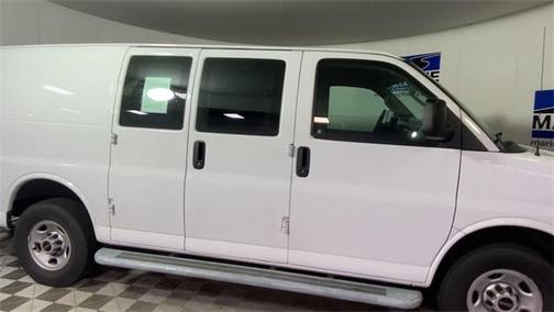 2023 GMC Savana 2500 Work Van